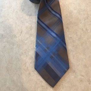 Joseph Abboud tie